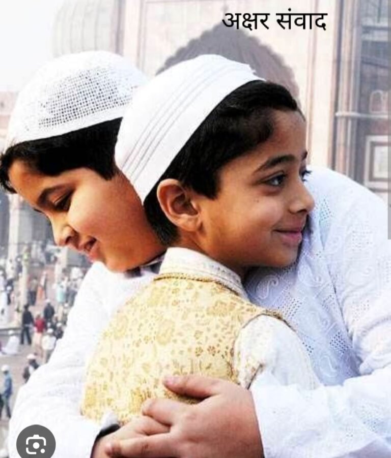 ईद-उल-फितर पर देशभर में दिखी रौनक, नमाज़ और मुबारकबाद के साथ मनाया गया भाईचारे का त्योहार