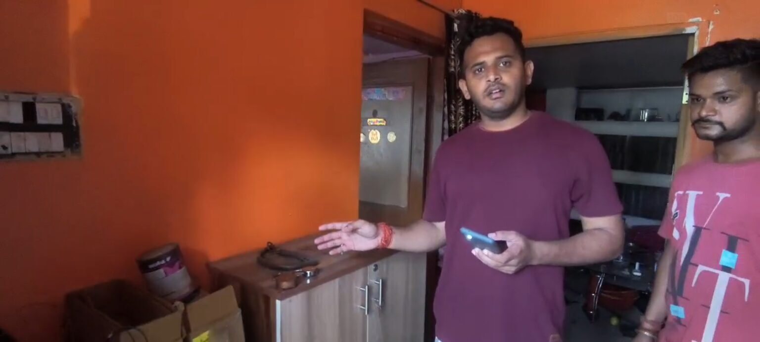 सूने घर को बनाया निशाना, 6 दरवाजों के ताले काटकर लाखों के जेवरात पर हाथ साफ