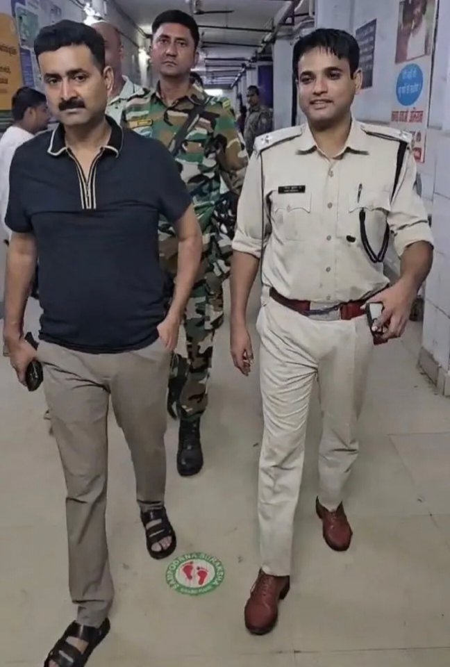 कोडरमा में बैंक लूट की साजिश नाकाम, पुलिस से मुठभेड़ में बदमाश को लगी गोली; 4 गिरफ्तार